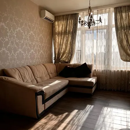 1-room In Kamanino Arkadia דירה אודסה